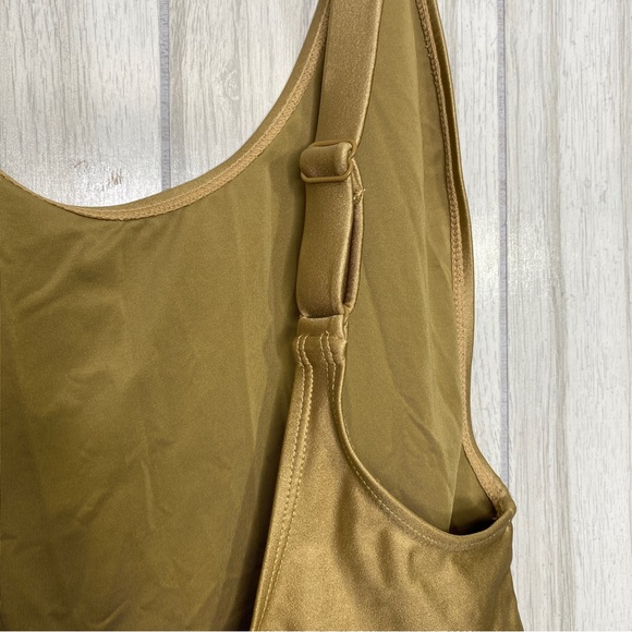 NWT Good American High Cut Deep Back One Piece Bodysuit in Gold Bronze size 4 XL - Picture 9 of 13
